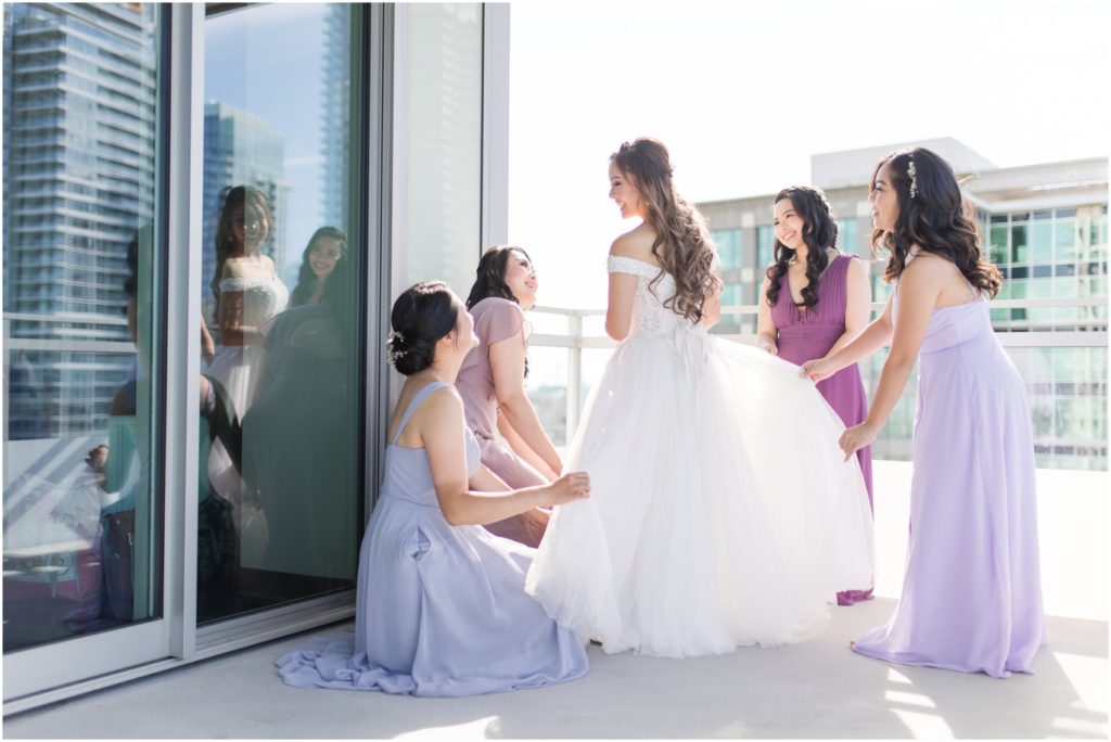 Getting ready with bride and bridesmaids at hotel in Burnaby, Vancouver